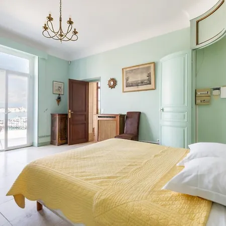 Vakantiehuis Cap D'antibes- Seafront - Swimming Pool -ac Antibes